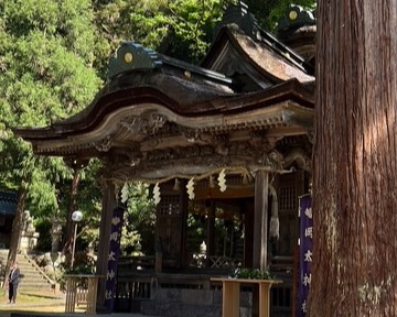 岡太神社・大瀧神社の外観